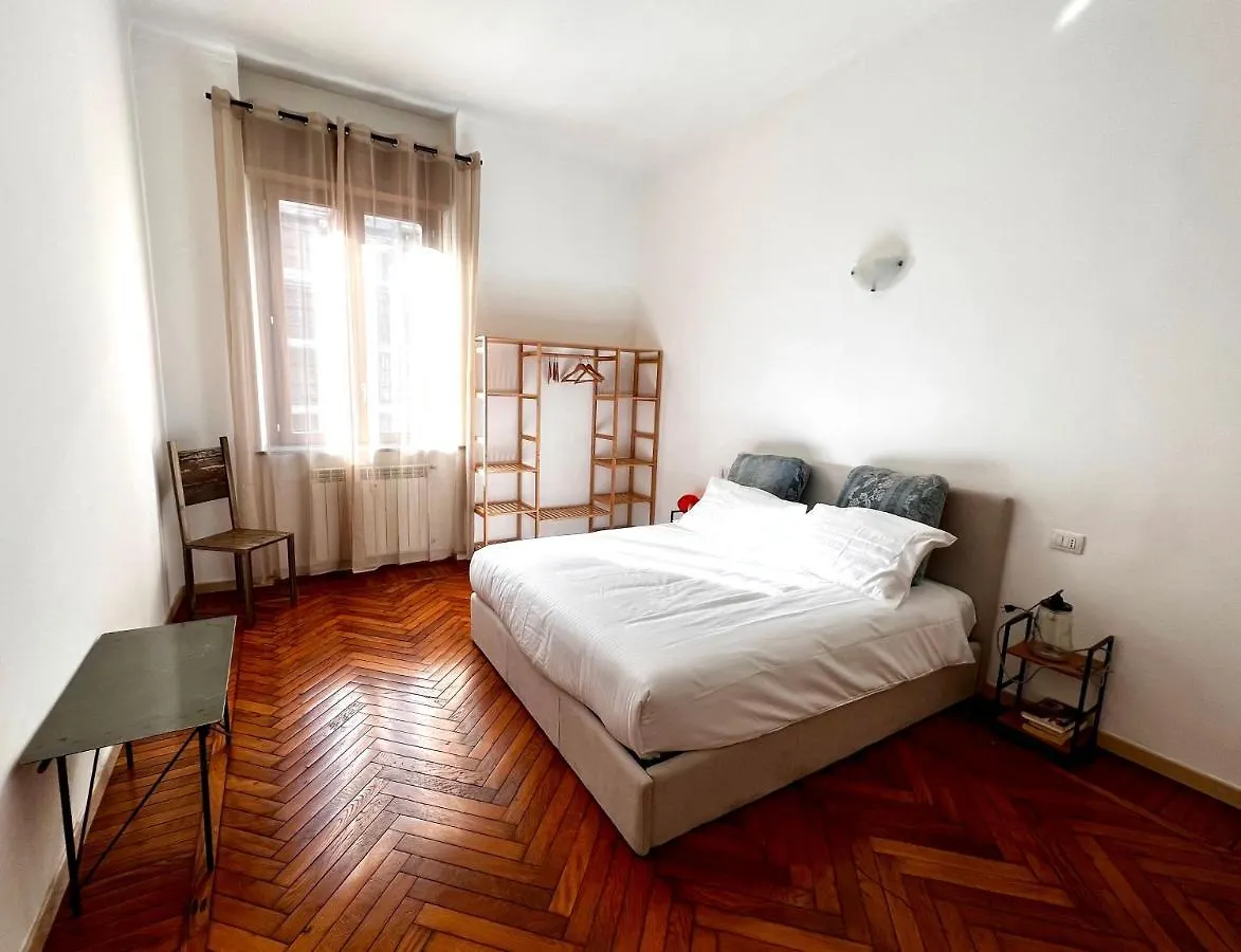 Big Suite Goldoni Bilocale Duomo-M4 Lin Airport Milano 0*,  İtalya